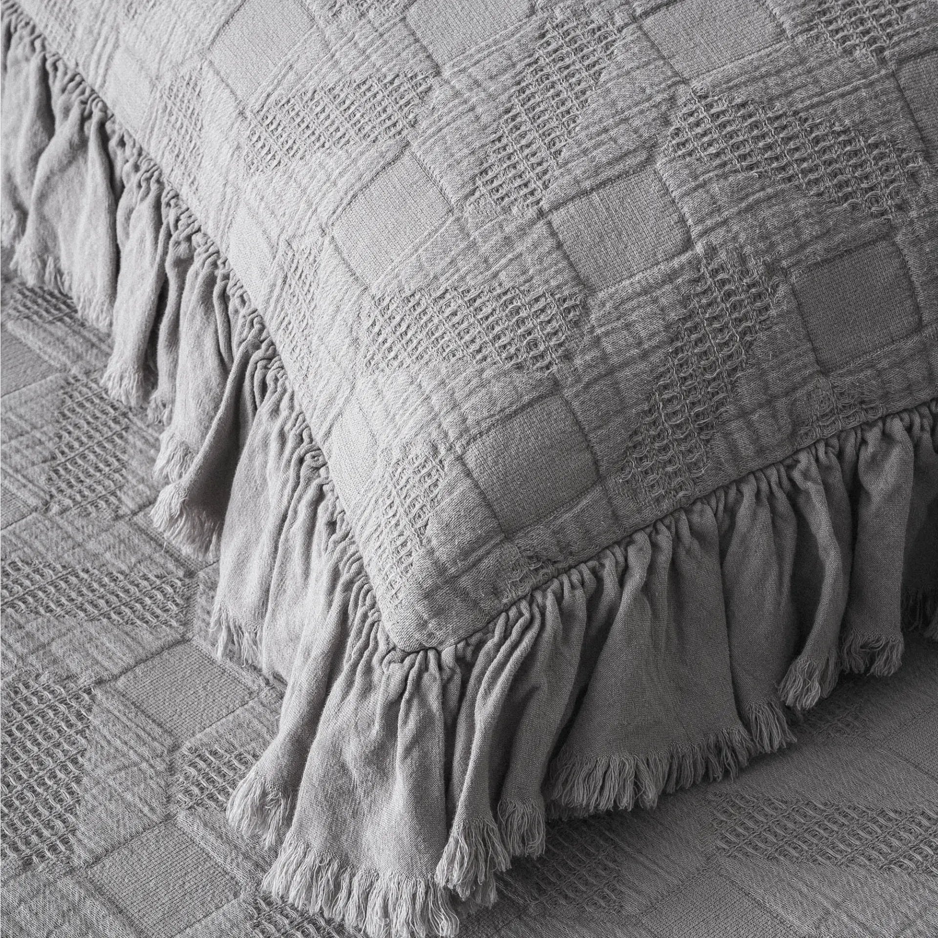 Tanya Çift Kişilik Pike Yatak Örtüsü Takımı Pamuk Gri